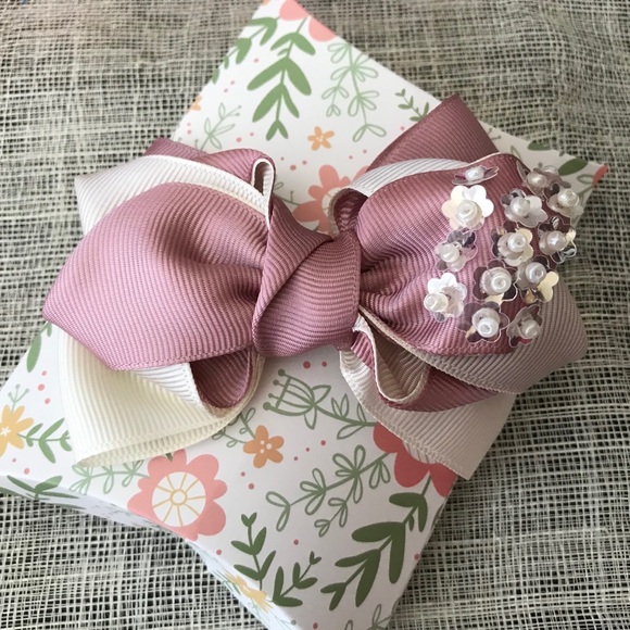 Handmade detailed hair bow clips, hair bow elastic - Picture 4 of 5